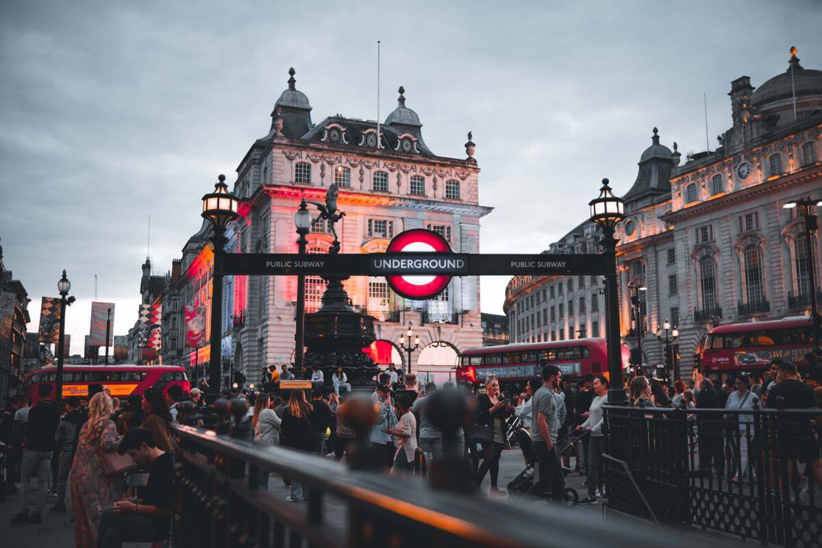 Veduta di Piccadilly Circus nel West End di Londra. Foto Martino Battista